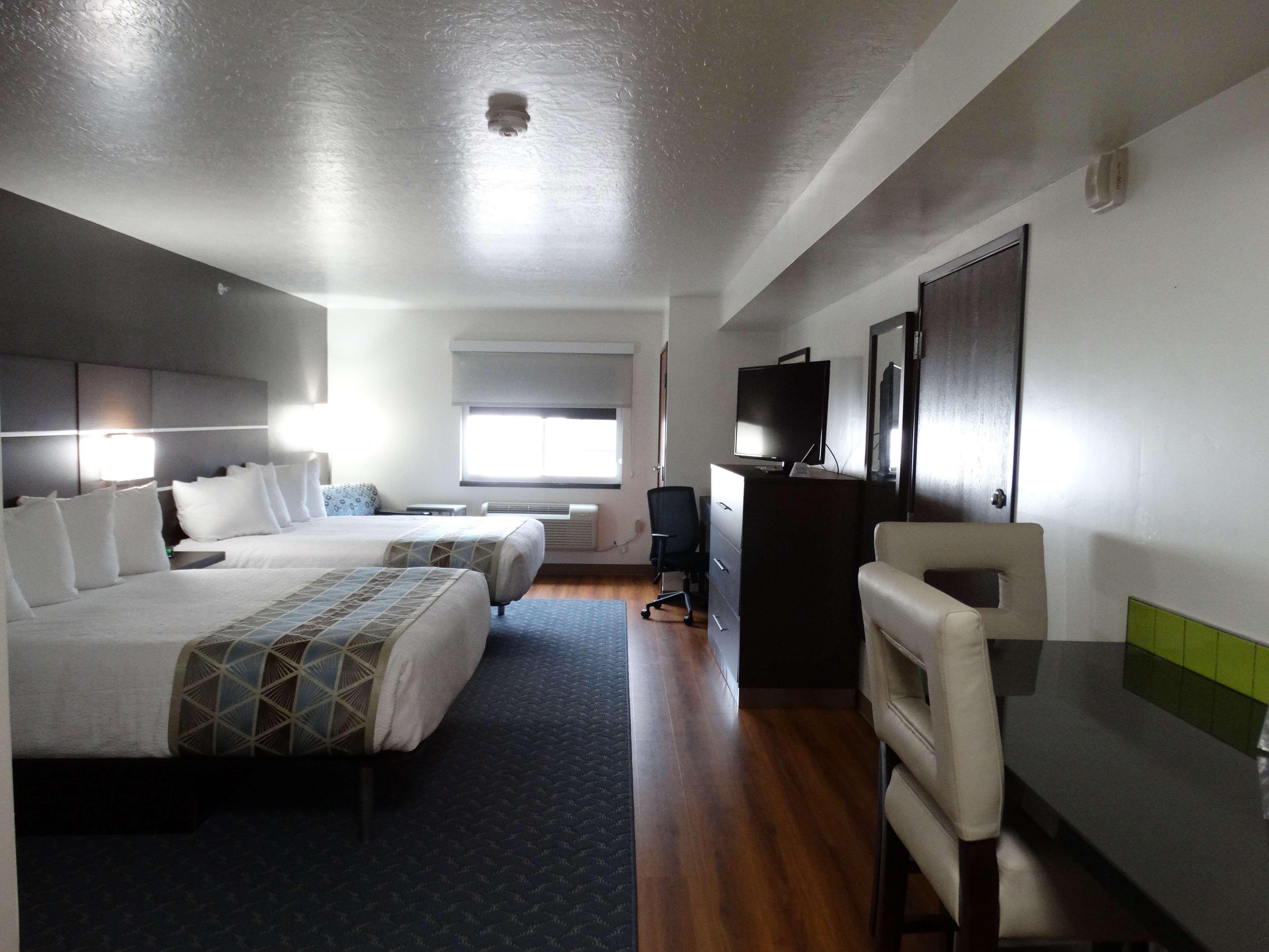 Western Hotel 3*